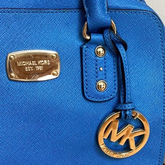 Michael Kors Large Saffino Bag - Picture 4 of 16